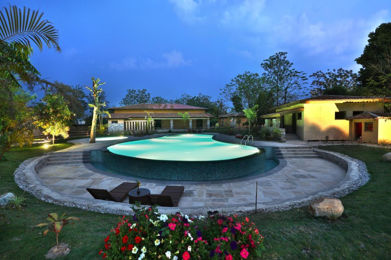 Jungle Villa Resort - Near Chitwan National Park Luaran gambar