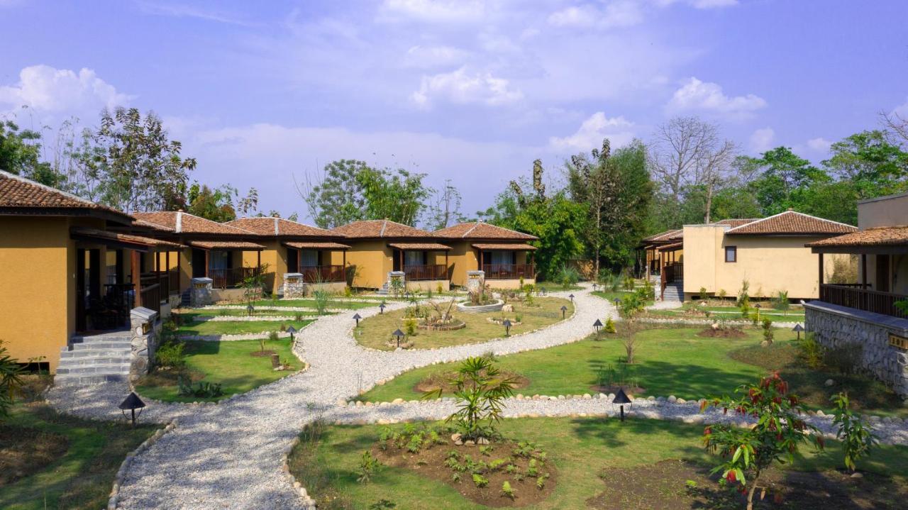 Jungle Villa Resort - Near Chitwan National Park Luaran gambar