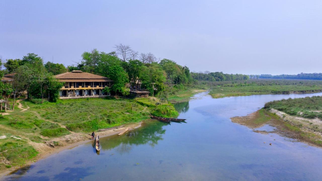 Jungle Villa Resort - Near Chitwan National Park Luaran gambar