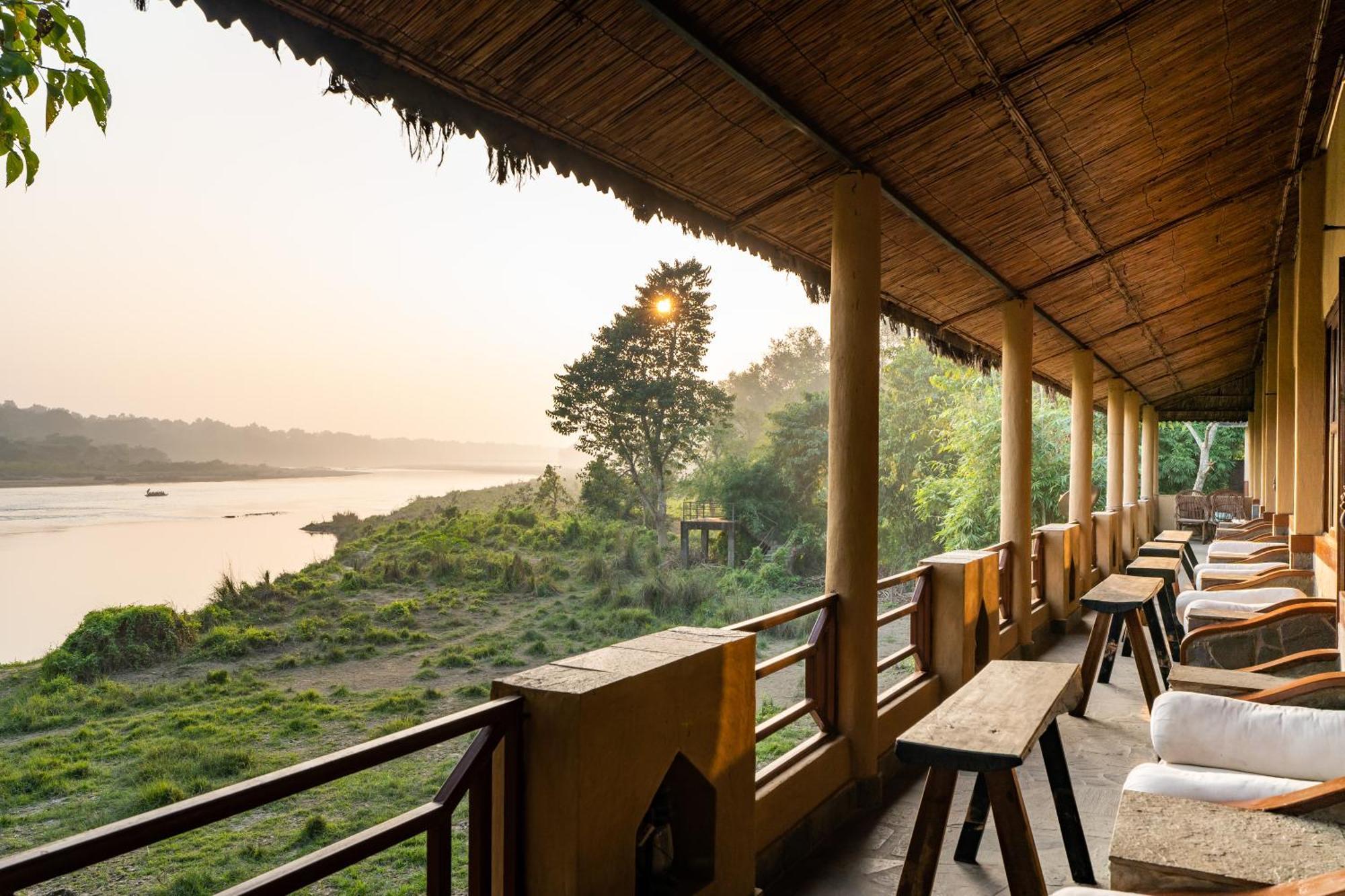 Jungle Villa Resort - Near Chitwan National Park Luaran gambar