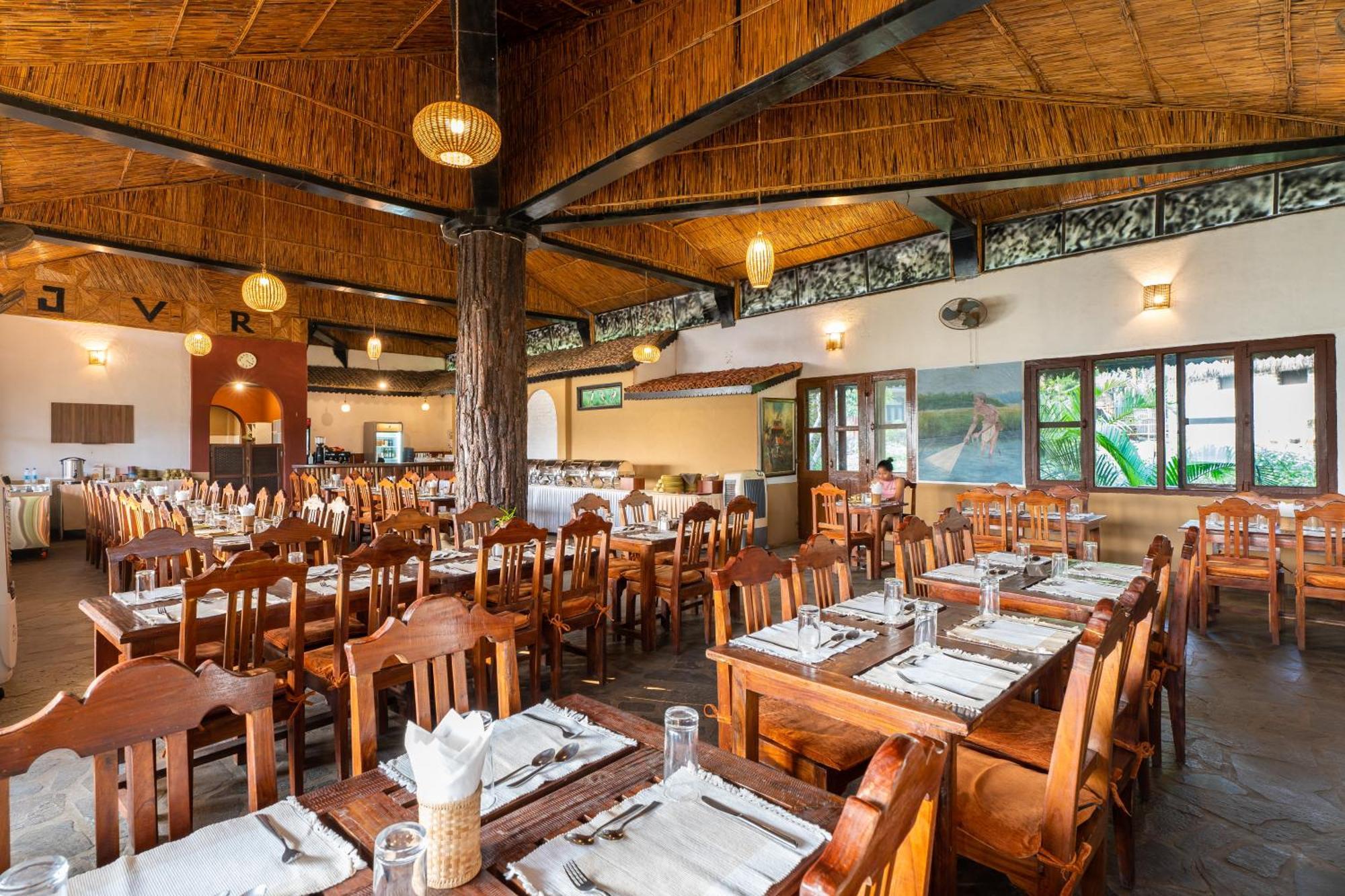 Jungle Villa Resort - Near Chitwan National Park Luaran gambar